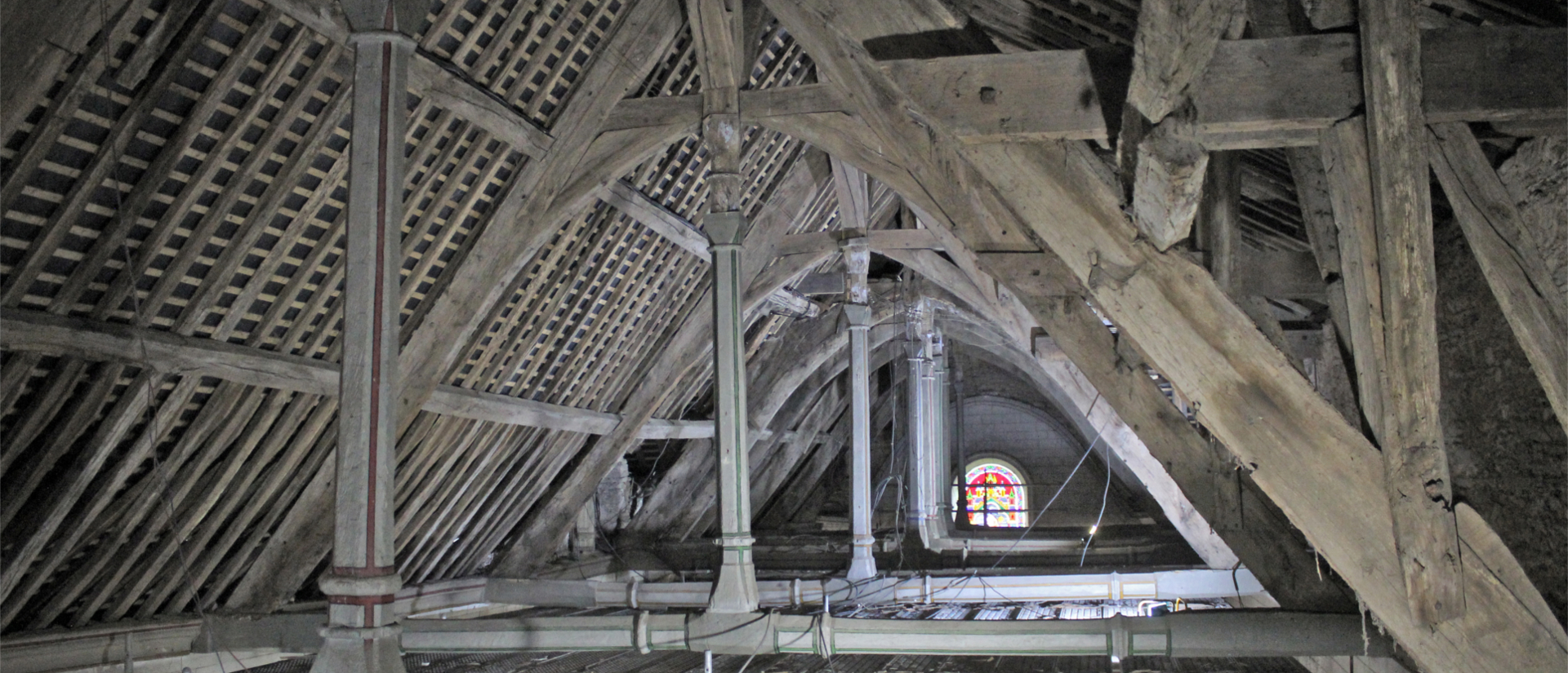 Datation de la charpente de l’église de la ChapelledeBrain Patrimoine